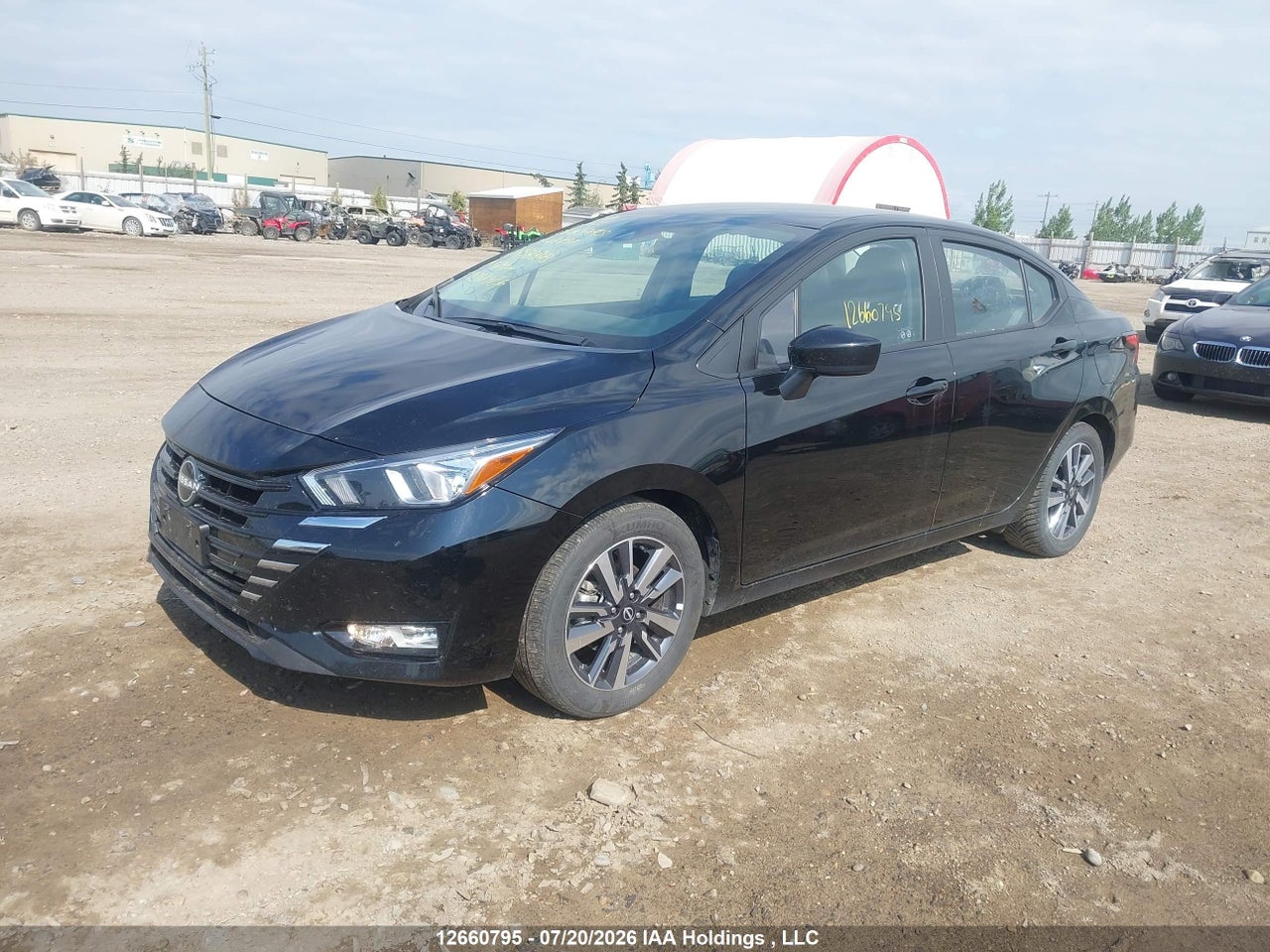2025 NISSAN VERSA SV thumbnail 3