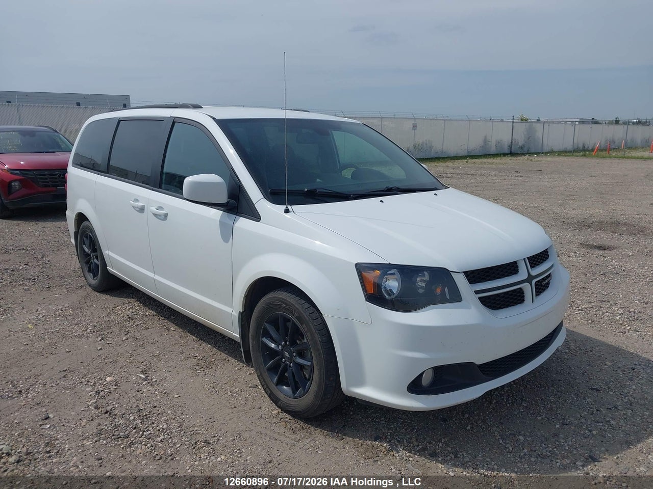 2020 DODGE GRAND CARAVAN GT thumbnail 2