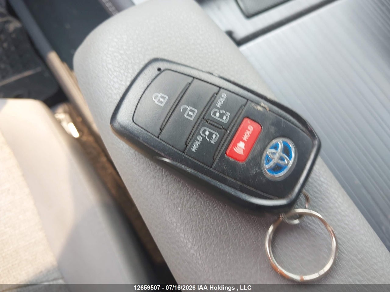 2025 TOYOTA SIENNA LE 8-PASSENGER thumbnail 12