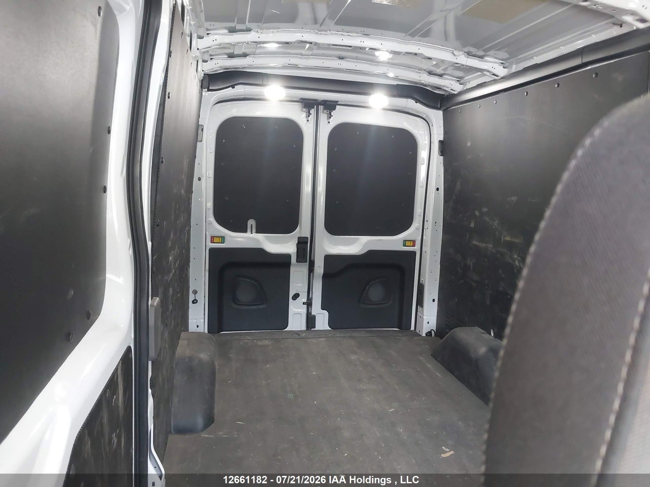 2025 FORD transit t-250 thumbnail 9