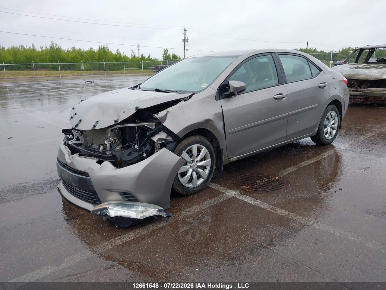 2015 TOYOTA COROLLA LE thumbnail 3