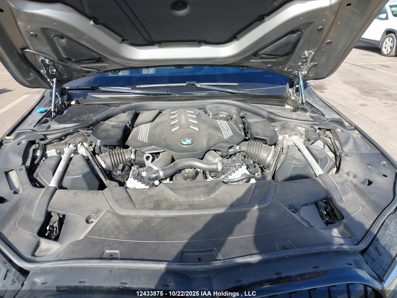 2021 BMW 750LI XDRIVE thumbnail 11