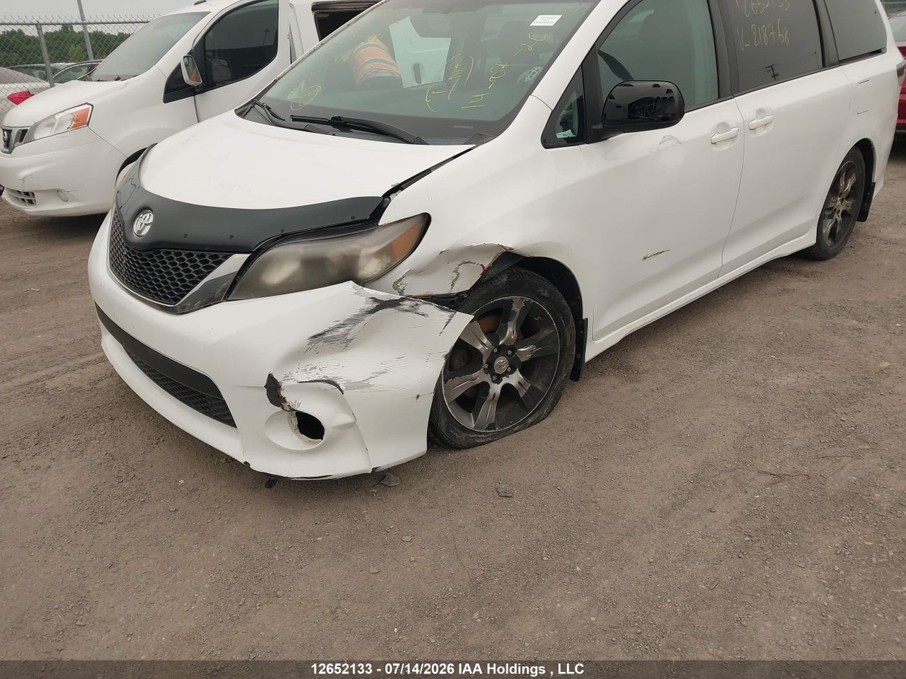 2012 TOYOTA SIENNA SE 8 PASSENGER thumbnail 7