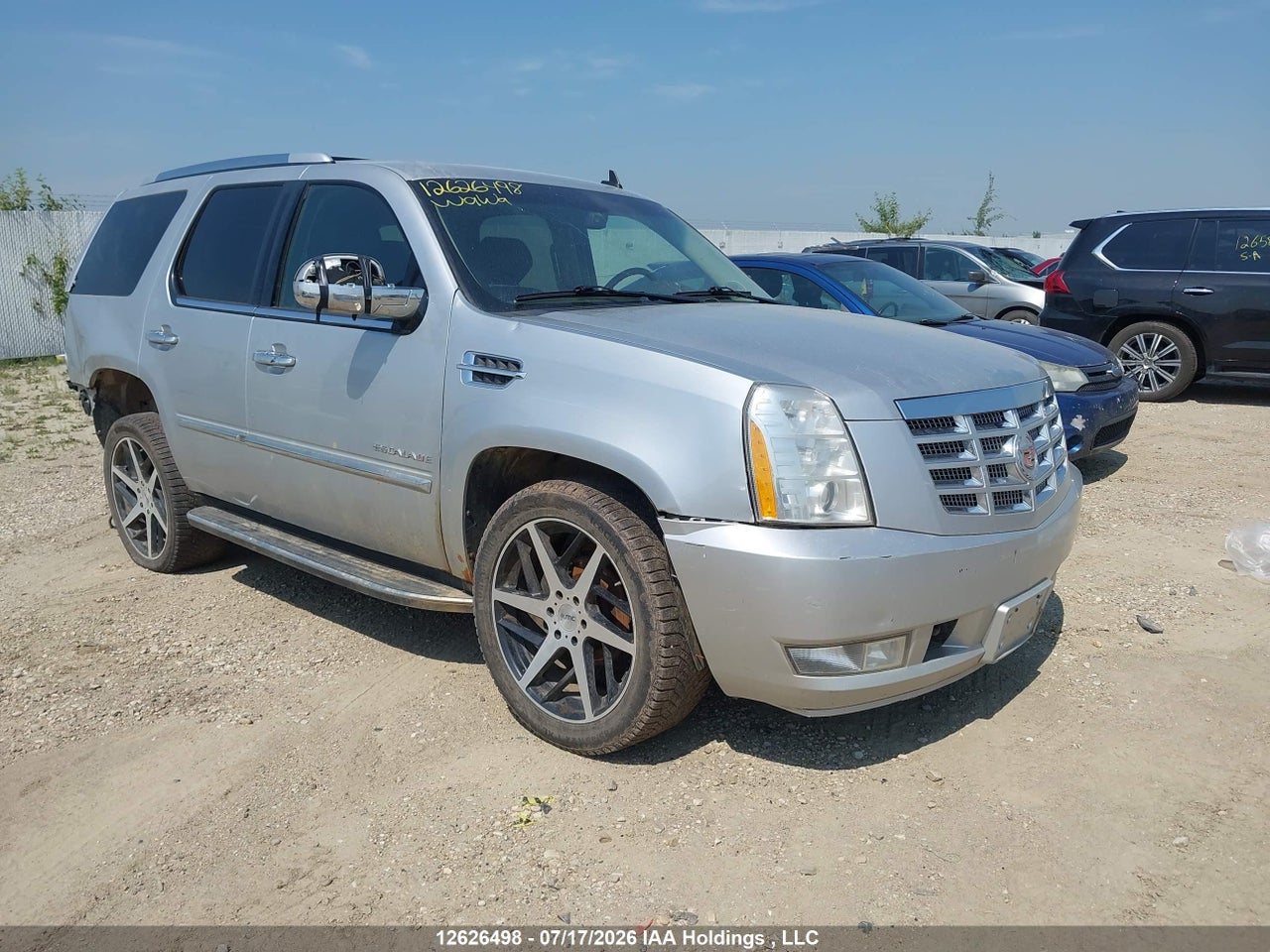 2013 CADILLAC ESCALADE thumbnail 2