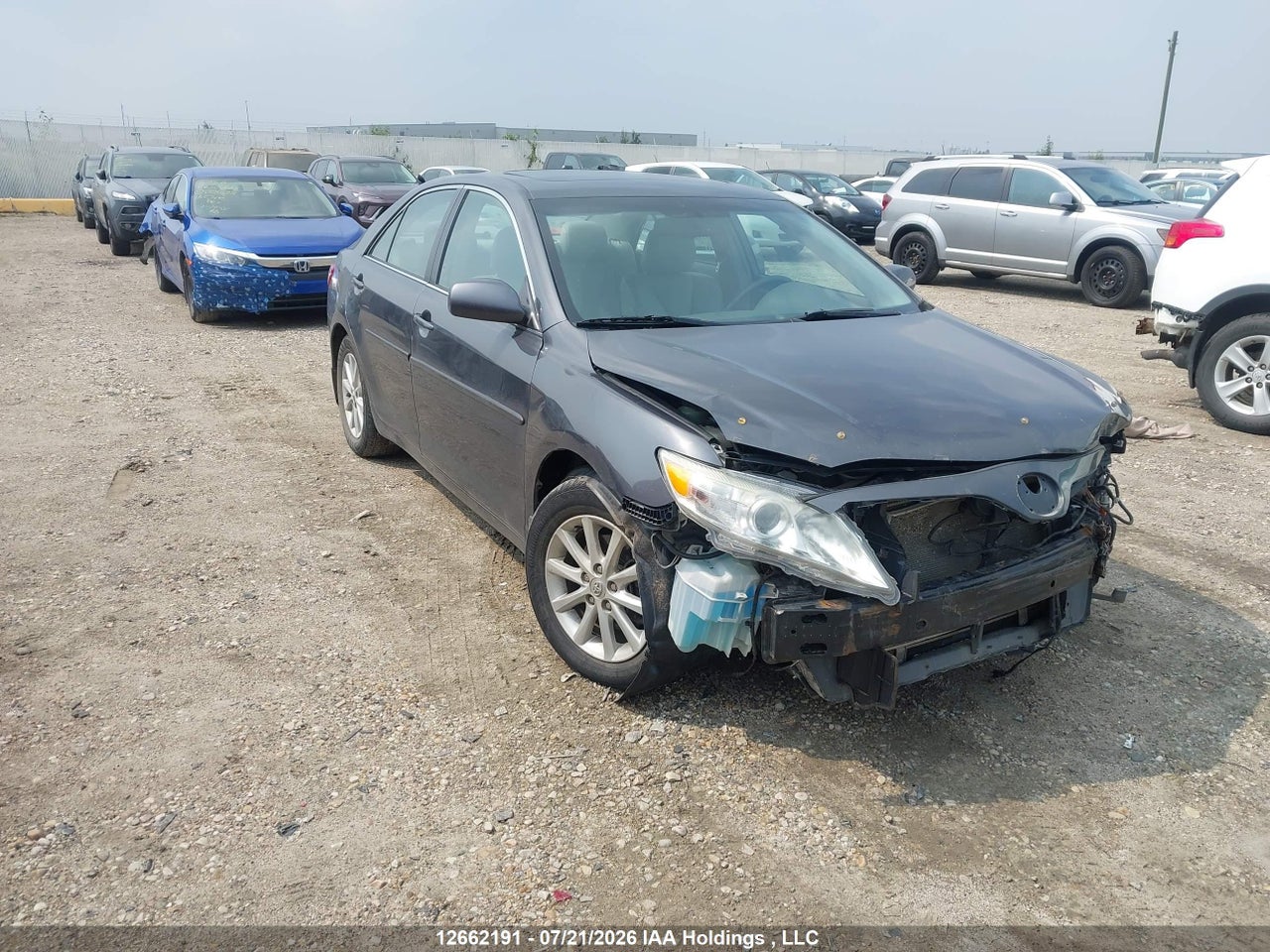 2011 TOYOTA CAMRY thumbnail 2