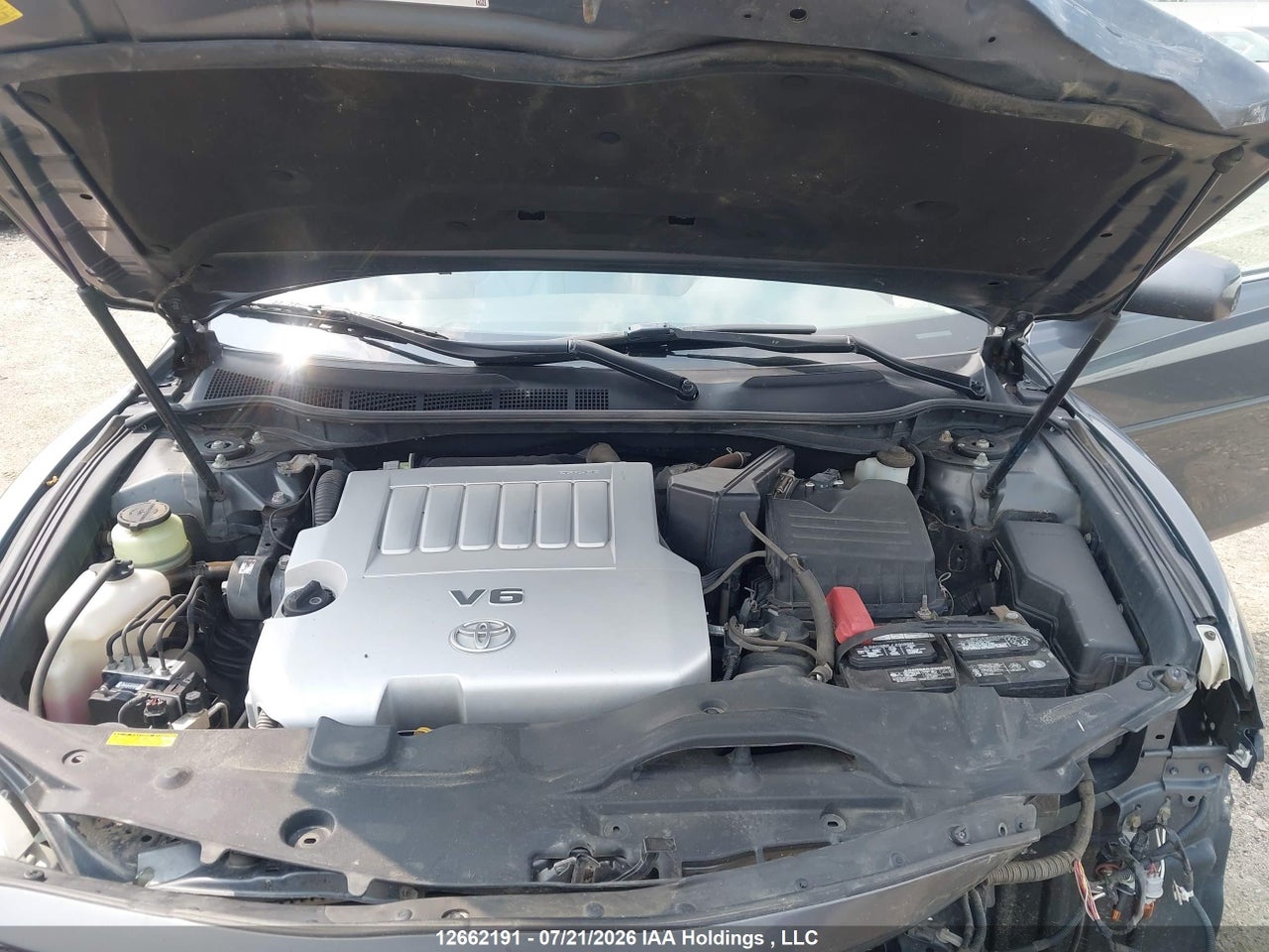 2011 TOYOTA CAMRY thumbnail 11