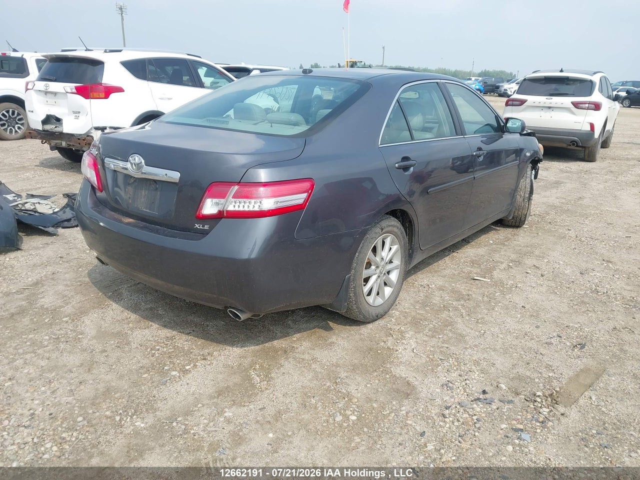 2011 TOYOTA CAMRY thumbnail 5