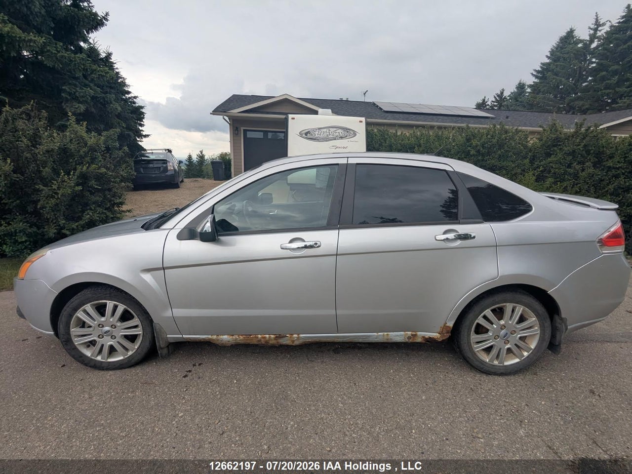 2010 FORD FOCUS thumbnail 2