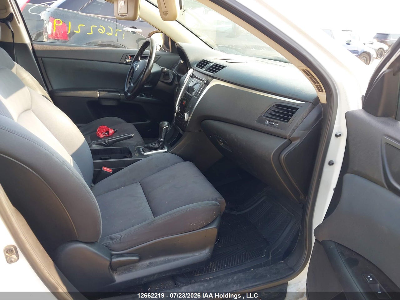 2012 SUZUKI KIZASHI SE thumbnail 6