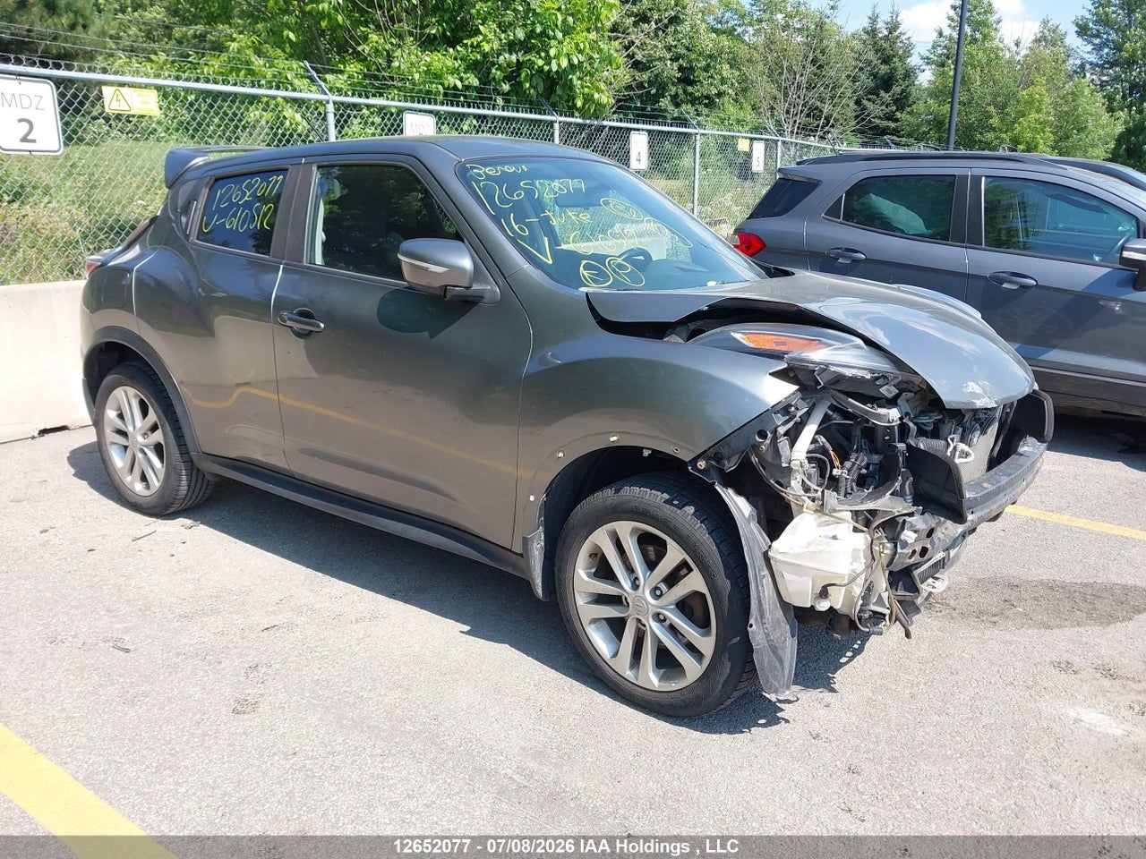 2016 NISSAN JUKE SV thumbnail 2