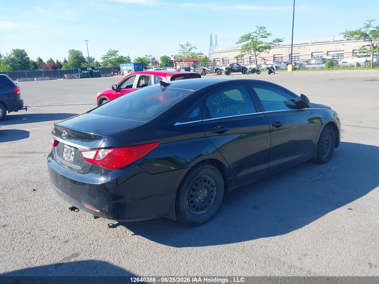 2011 HYUNDAI SONATA GL thumbnail 5