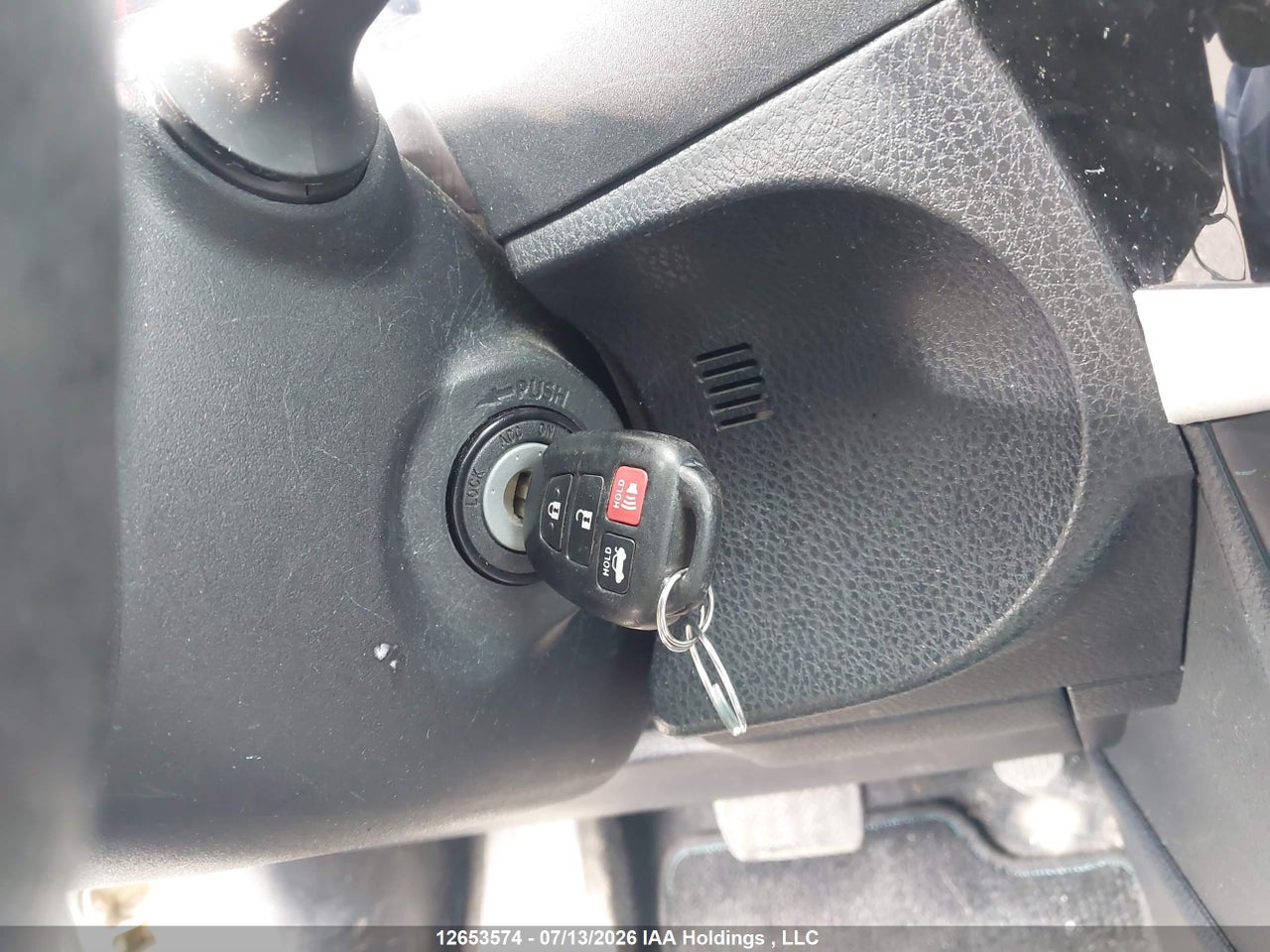 2014 TOYOTA COROLLA LE thumbnail 12