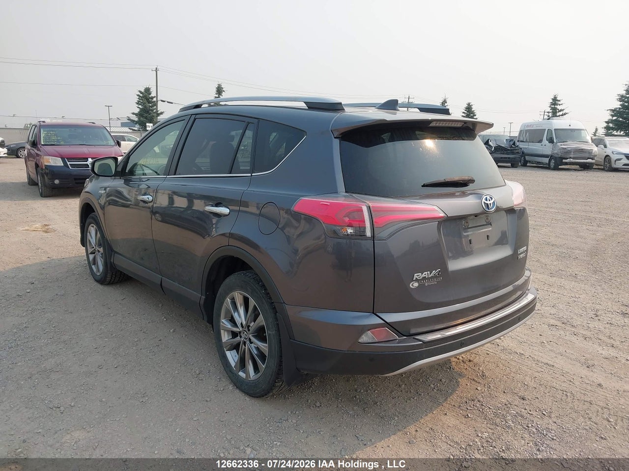 2017 TOYOTA RAV4 HYBRID LIMITED thumbnail 4