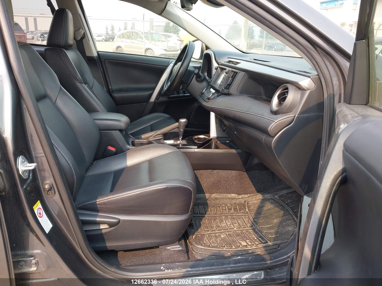 2017 TOYOTA RAV4 HYBRID LIMITED thumbnail 6