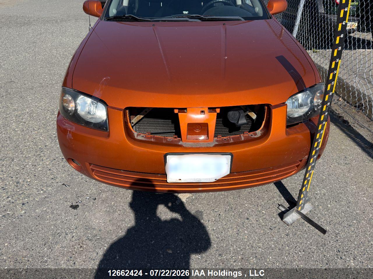 2004 NISSAN SENTRA SE-R thumbnail 3