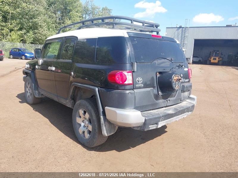 2008 TOYOTA FJ CRUISER thumbnail 5