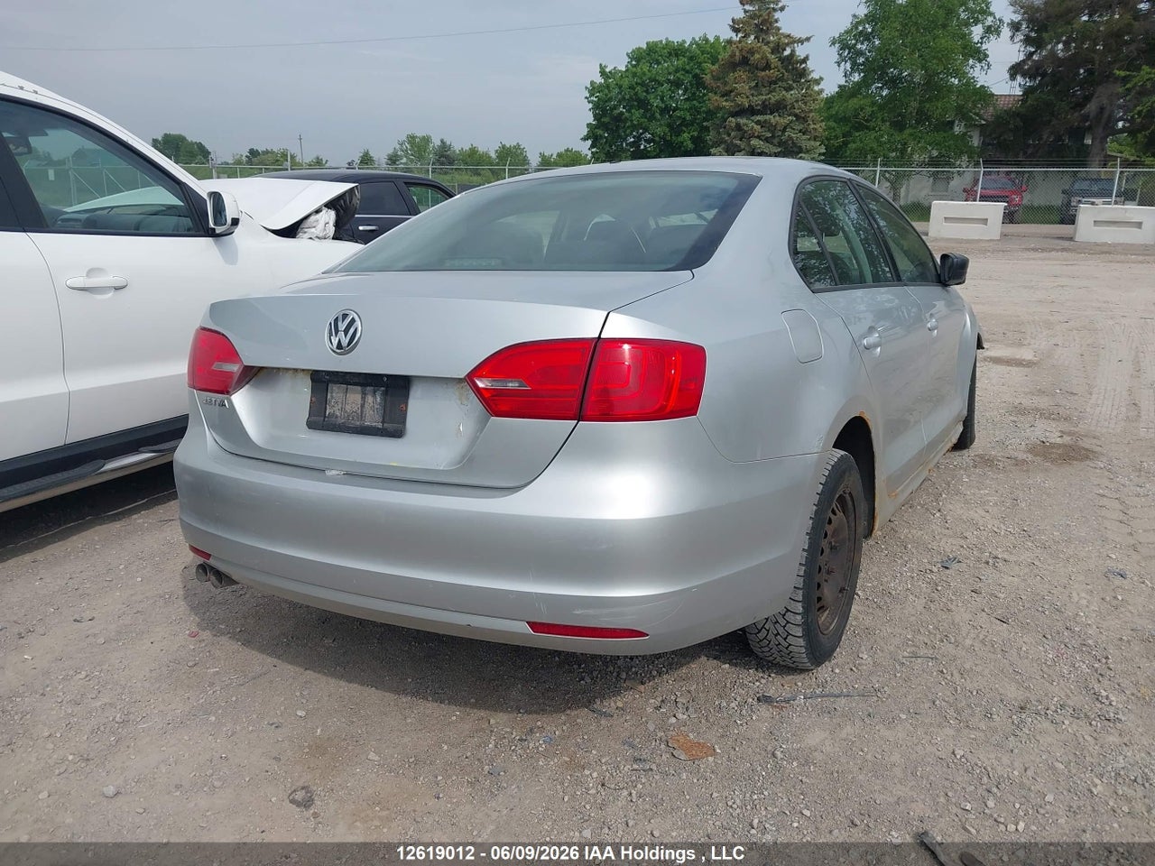 2011 VOLKSWAGEN JETTA S thumbnail 5