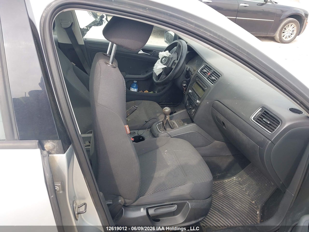 2011 VOLKSWAGEN JETTA S thumbnail 6