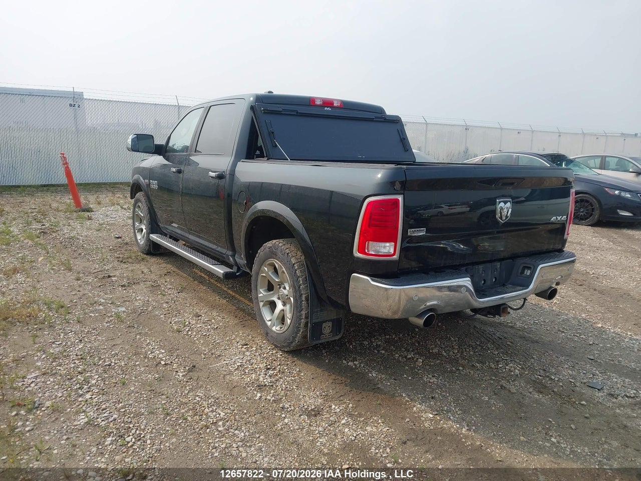 2015 RAM 1500 LARAMIE thumbnail 4