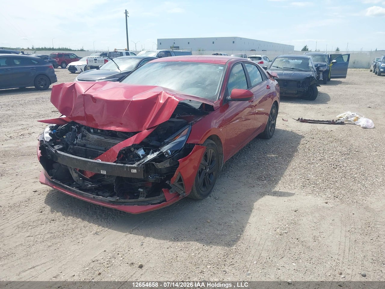 2021 HYUNDAI ELANTRA PREFERRED IVT thumbnail 3