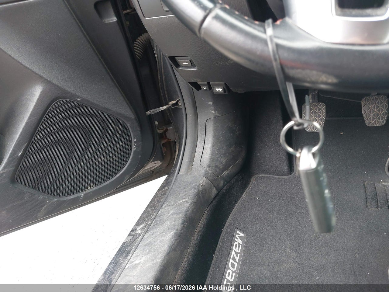 2015 MAZDA MAZDA3 GS thumbnail 12