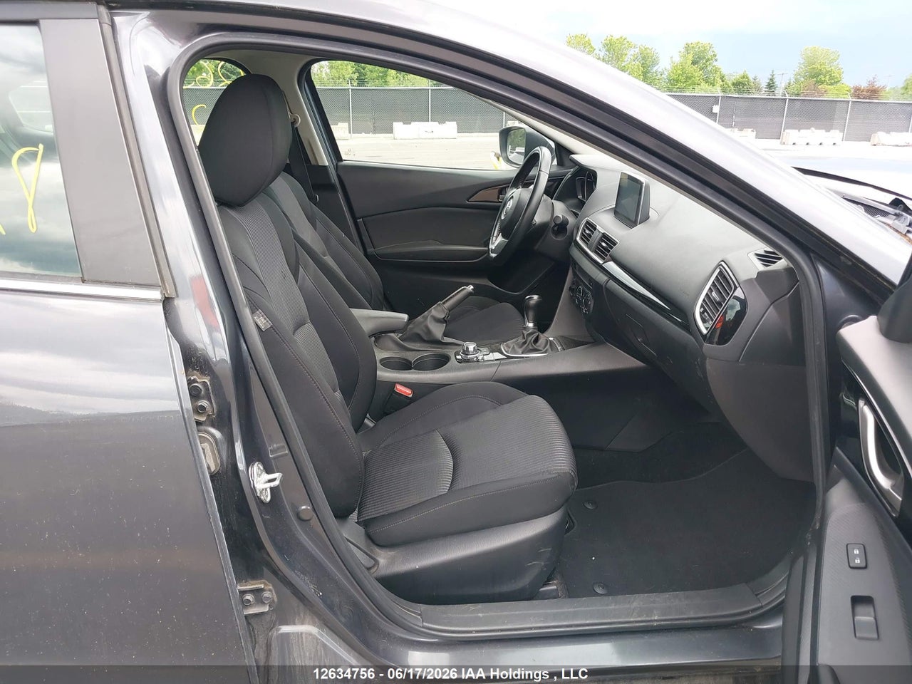 2015 MAZDA MAZDA3 GS thumbnail 6