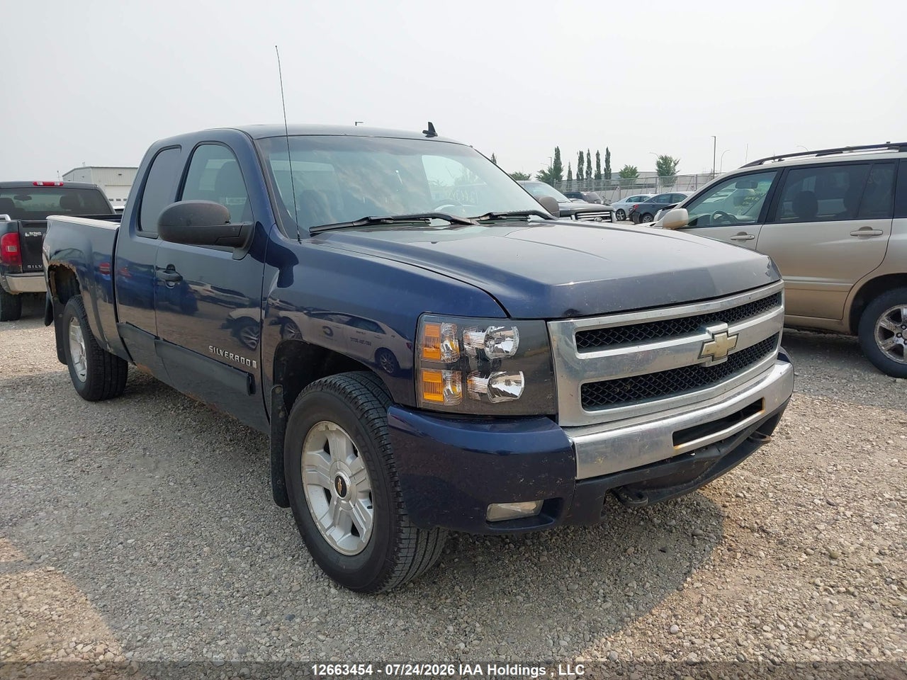 2009 CHEVROLET SILVERADO K1500 thumbnail 2
