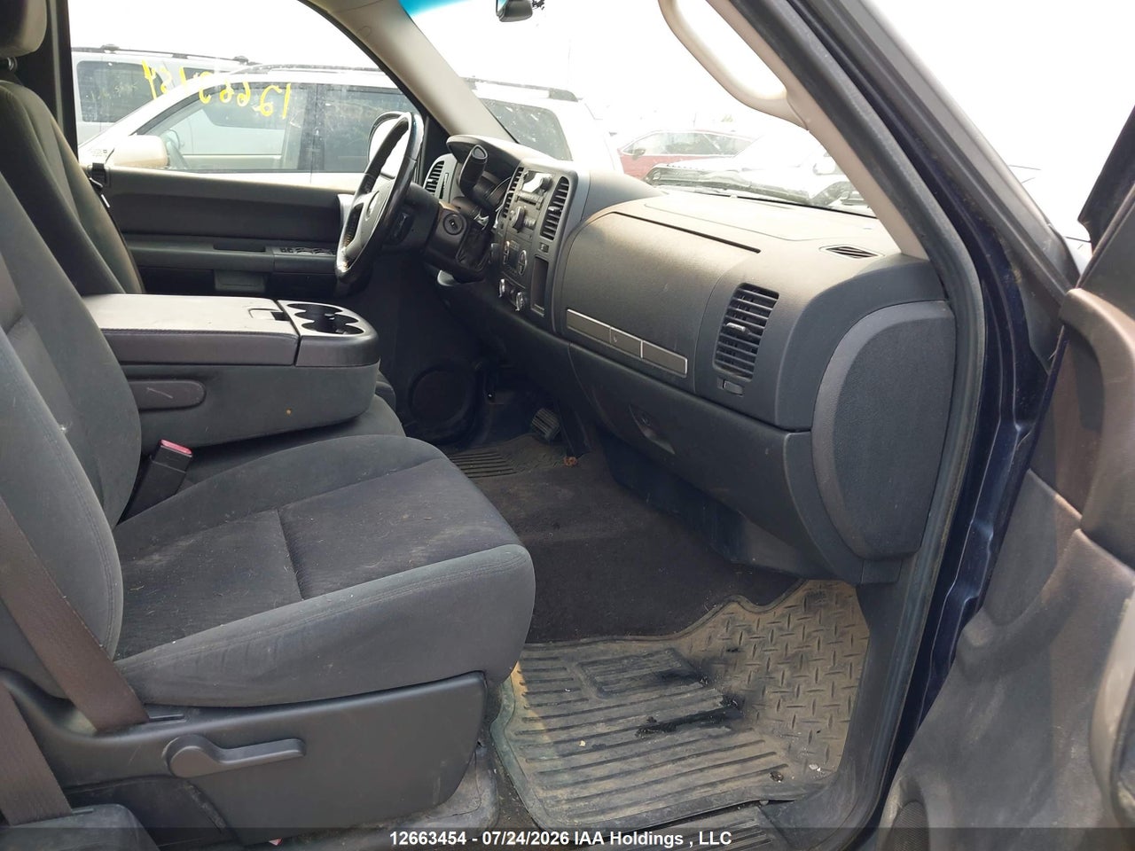 2009 CHEVROLET SILVERADO K1500 thumbnail 6