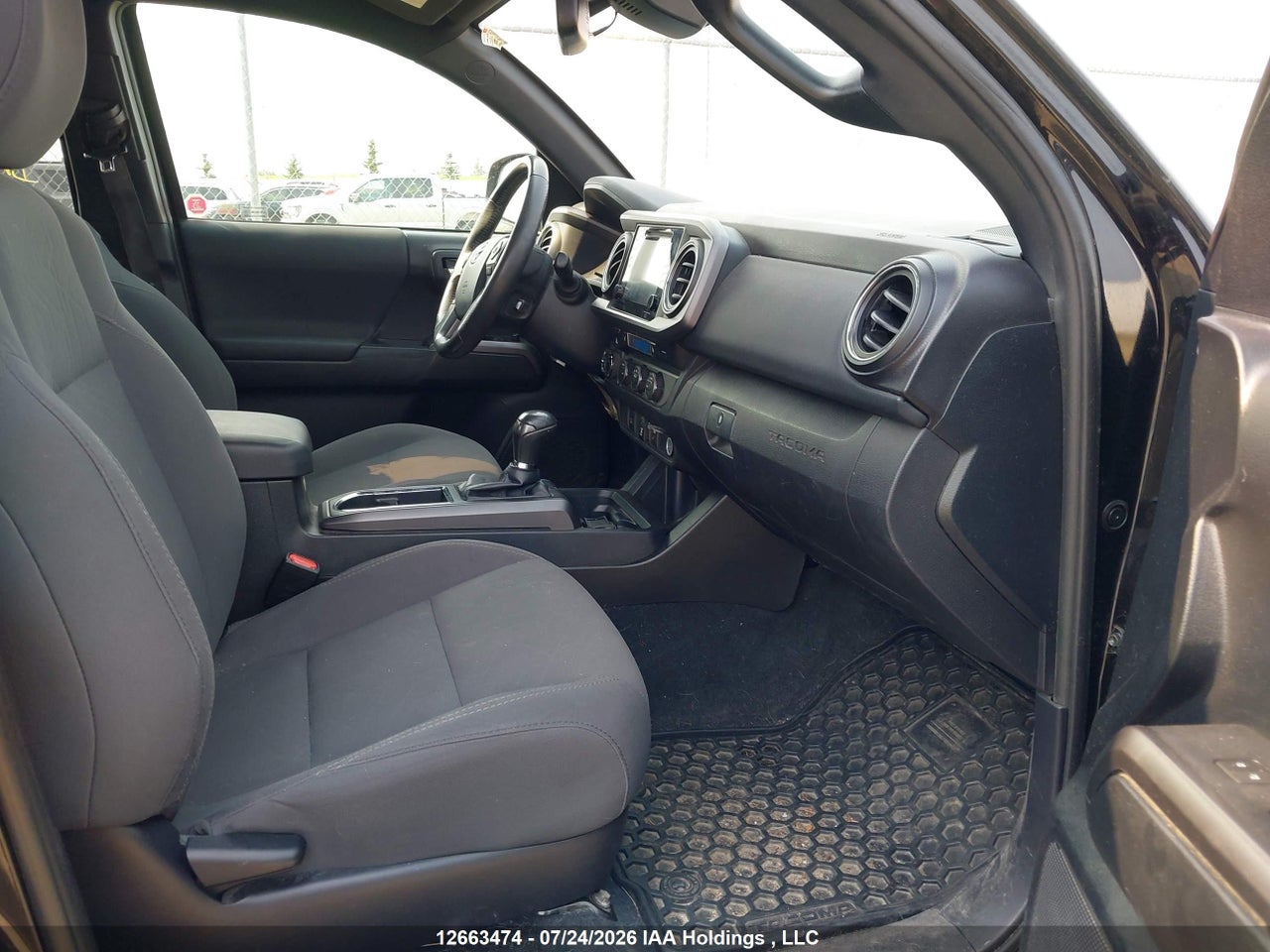 2019 TOYOTA TACOMA SR5 V6 thumbnail 6