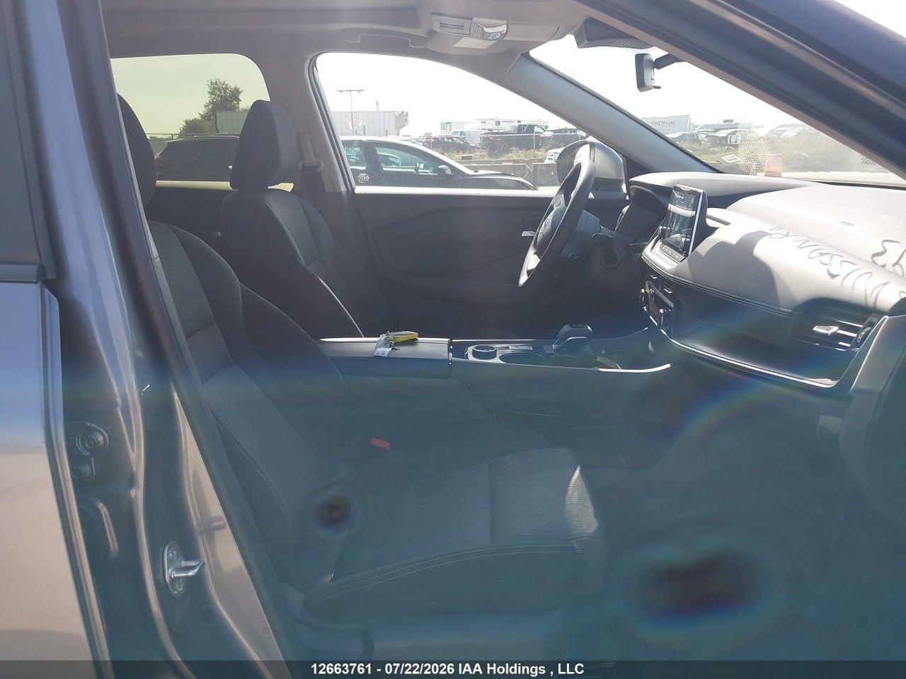 2026 NISSAN ROGUE SV thumbnail 6