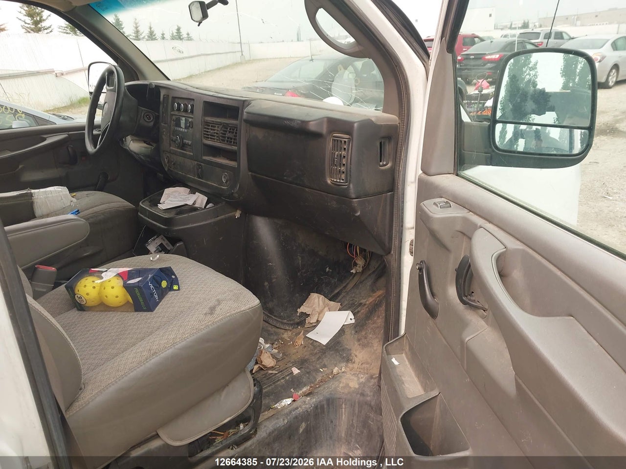 2012 GMC SAVANA thumbnail 6