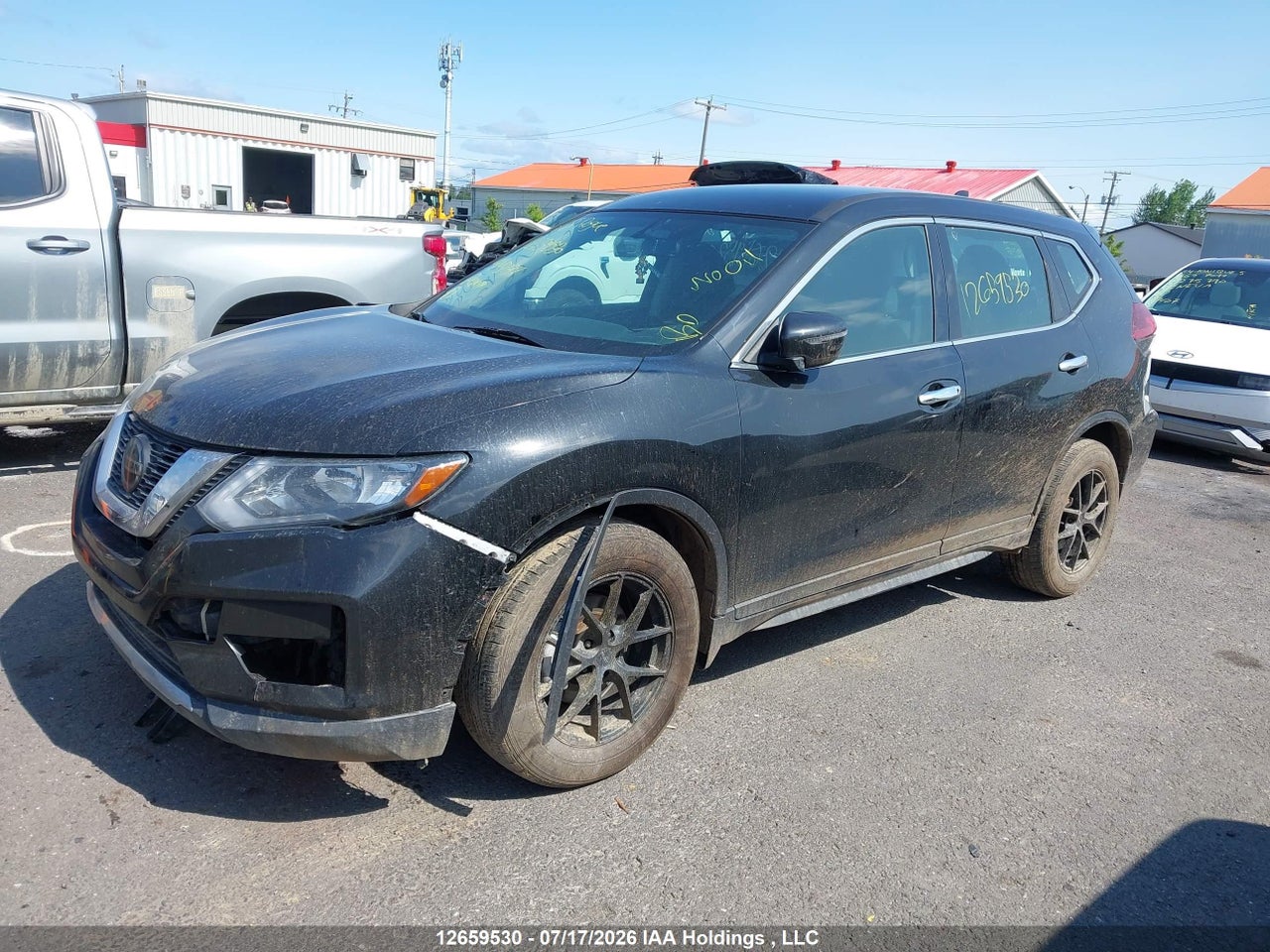 2018 NISSAN ROGUE S/SV thumbnail 3