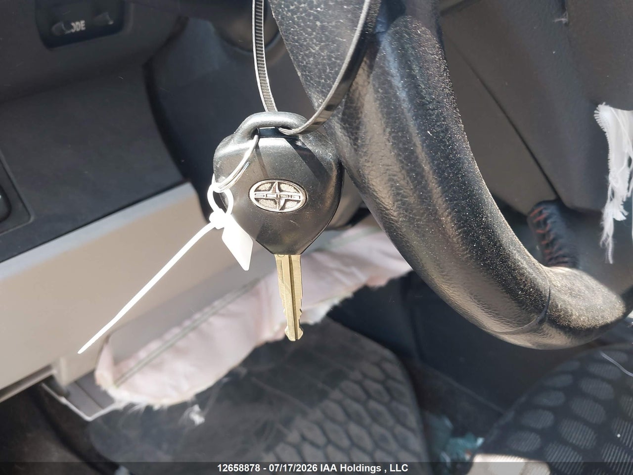 2013 SCION IQ thumbnail 12