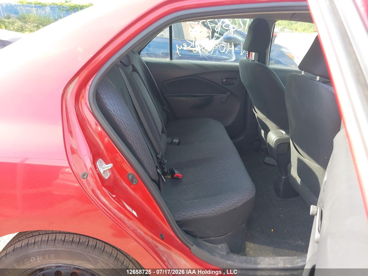 2011 TOYOTA YARIS thumbnail 9