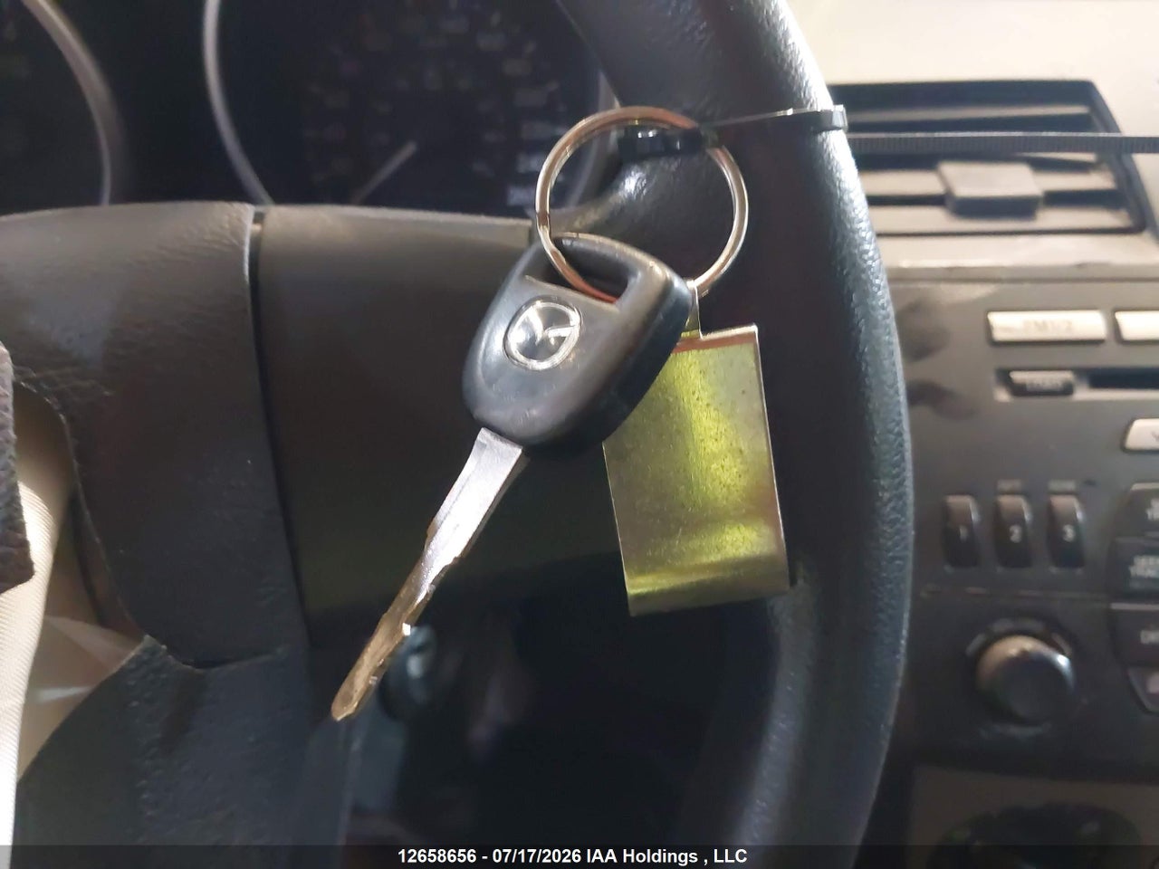 2010 MAZDA MAZDA3 GS/GX thumbnail 12