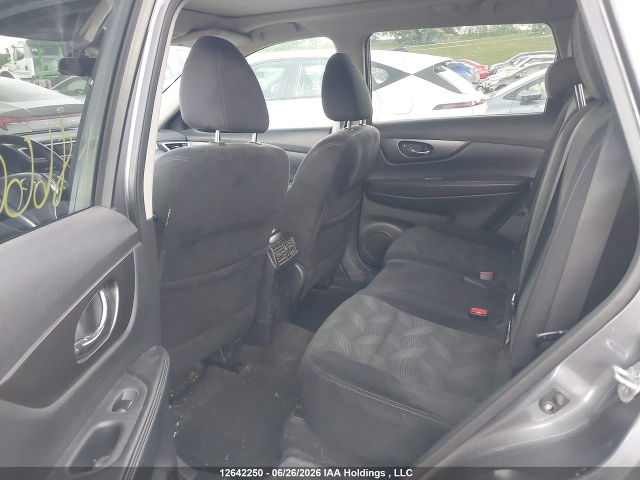 2015 NISSAN ROGUE S/SV thumbnail 9
