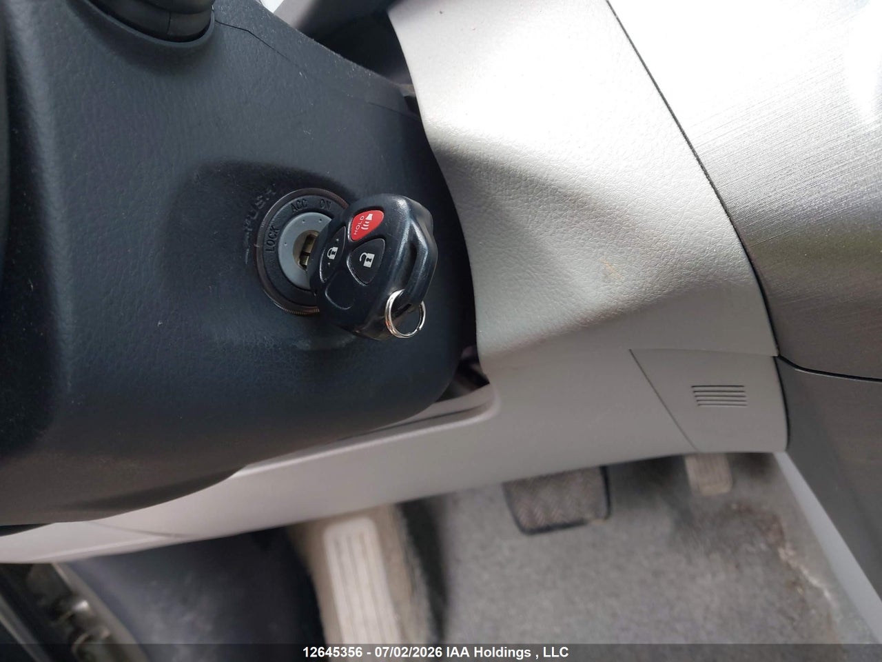 2011 TOYOTA RAV4 thumbnail 12