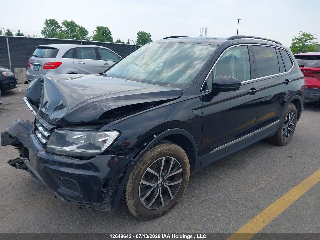2018 VOLKSWAGEN TIGUAN COMFORTLINE thumbnail 3