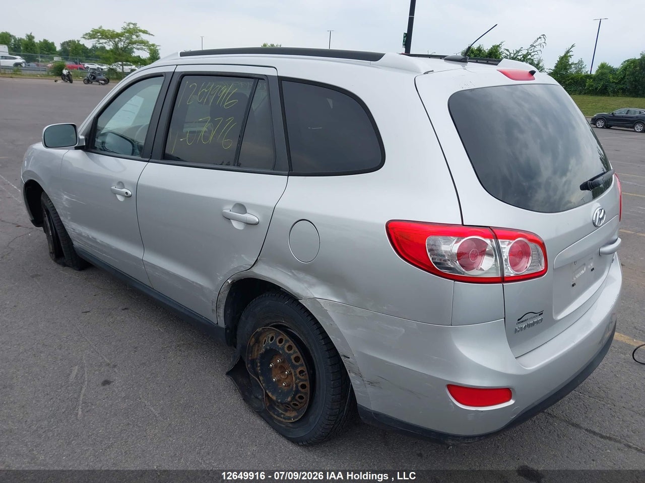 2011 HYUNDAI SANTA FE GL 2.4 thumbnail 4