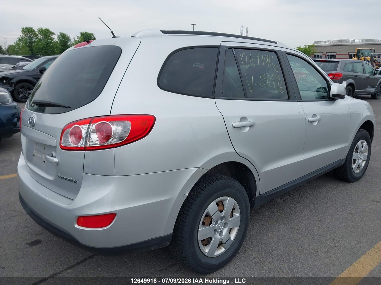 2011 HYUNDAI SANTA FE GL 2.4 thumbnail 5
