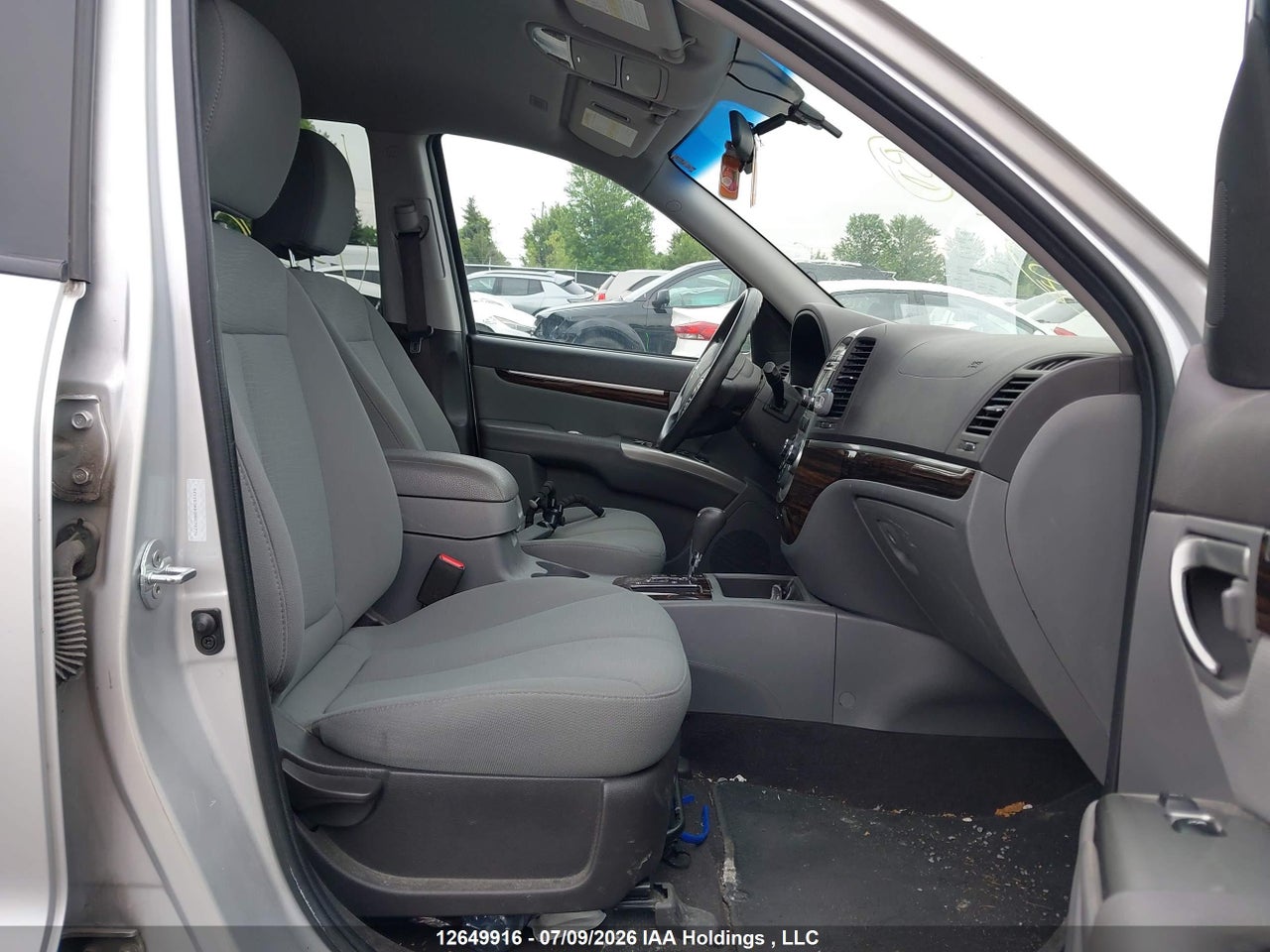 2011 HYUNDAI SANTA FE GL 2.4 thumbnail 6