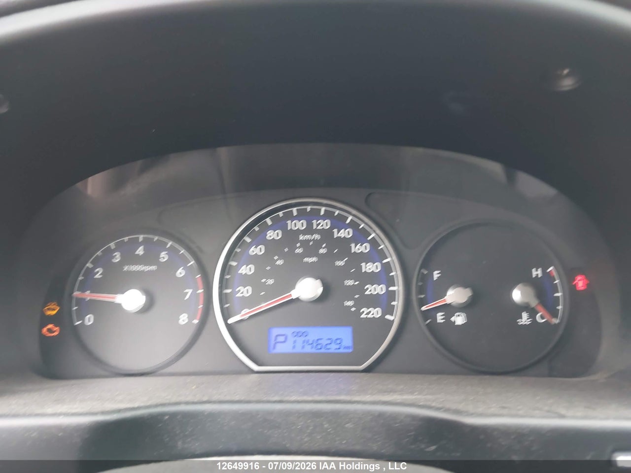 2011 HYUNDAI SANTA FE GL 2.4 thumbnail 8
