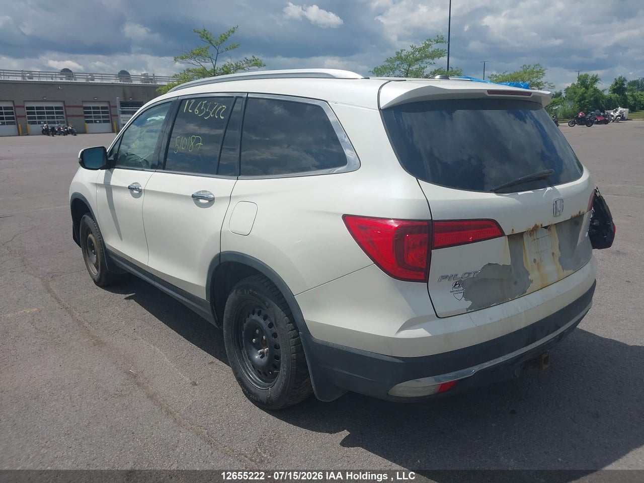 2016 HONDA PILOT TOURING thumbnail 4