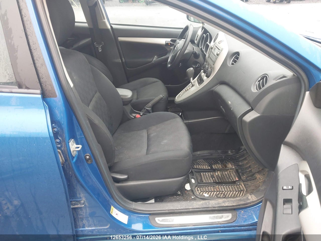 2010 TOYOTA MATRIX thumbnail 6