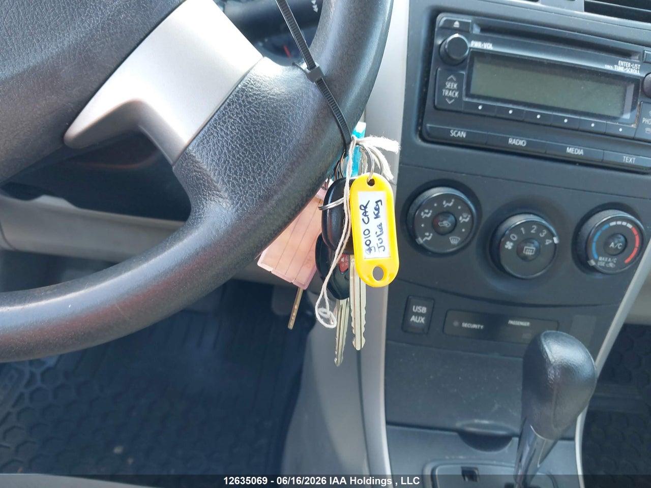 2012 TOYOTA COROLLA CE thumbnail 12