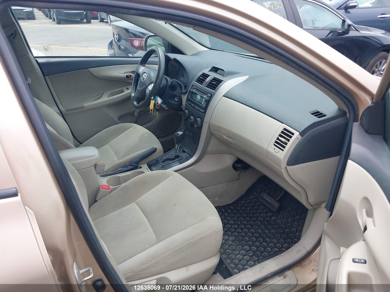 2012 TOYOTA COROLLA CE thumbnail 6