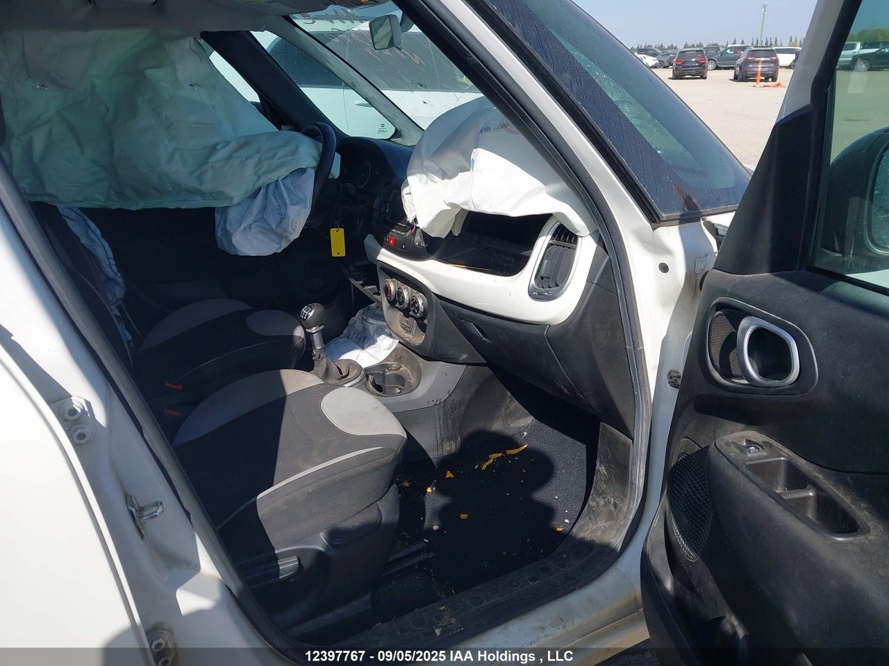 2015 FIAT 500L POP thumbnail 6