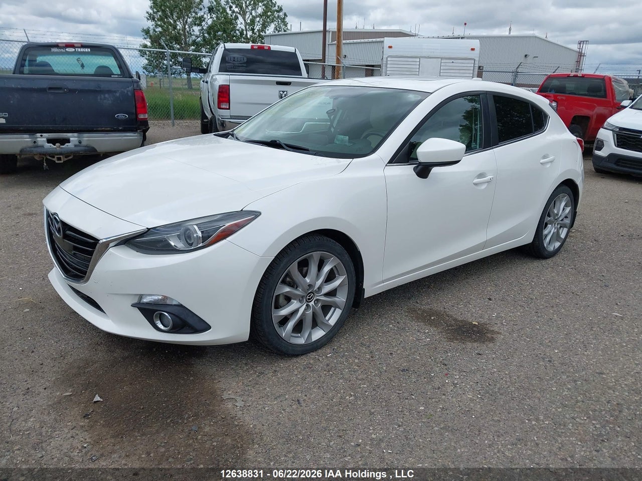 2014 MAZDA MAZDA3 GT-SKY thumbnail 3
