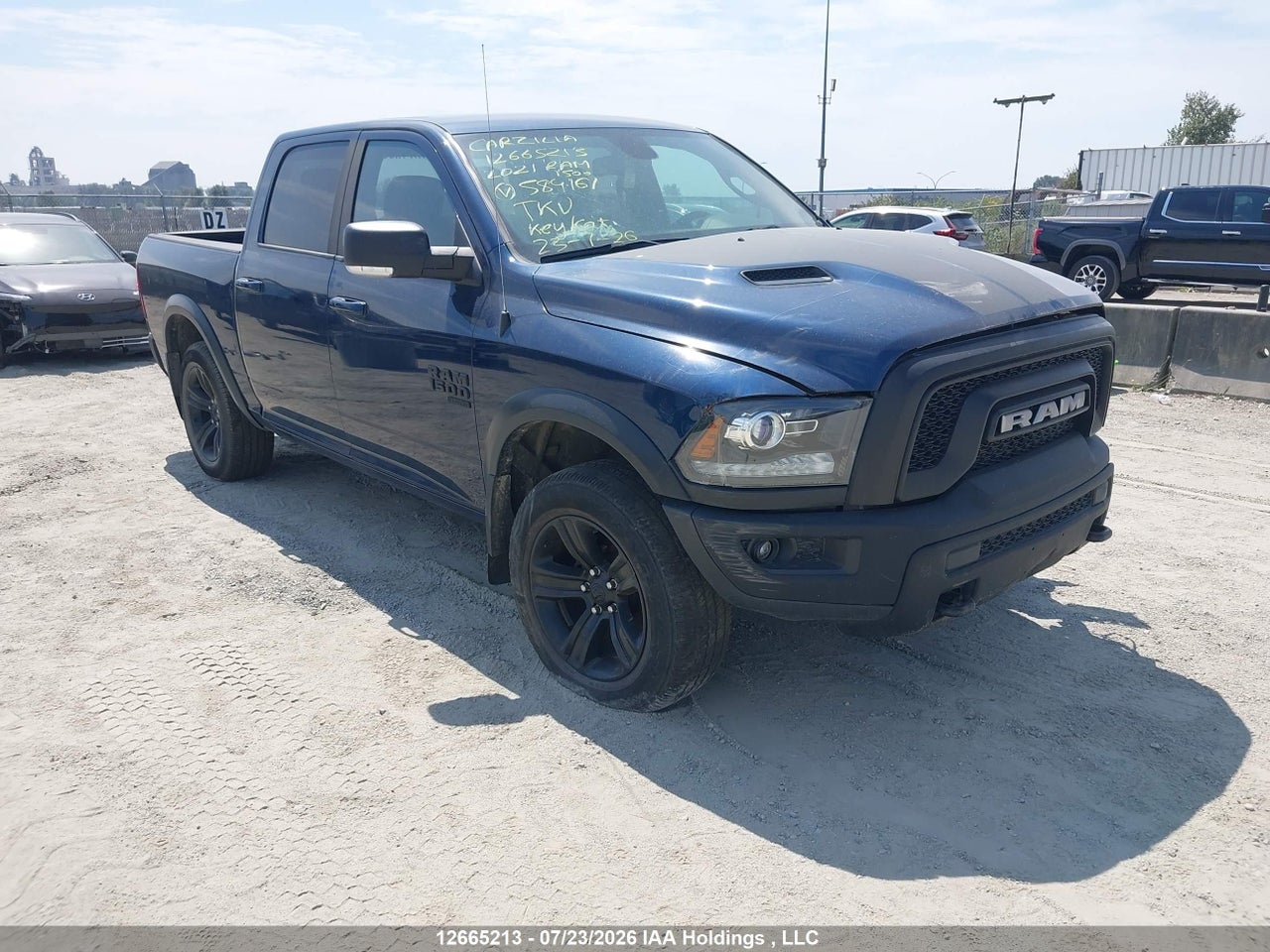 2021 RAM 1500 CLASSIC SLT thumbnail 2