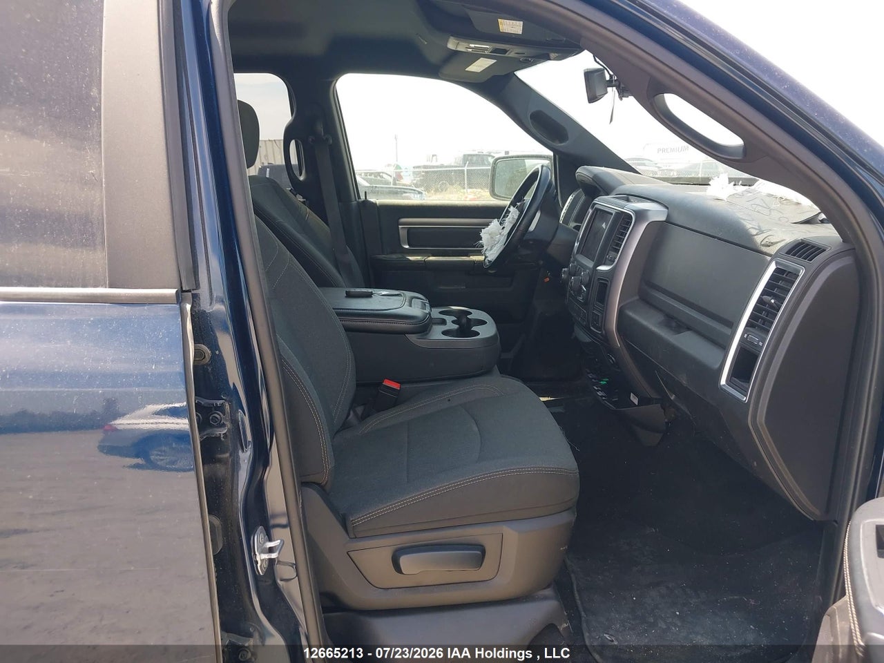 2021 RAM 1500 CLASSIC SLT thumbnail 6